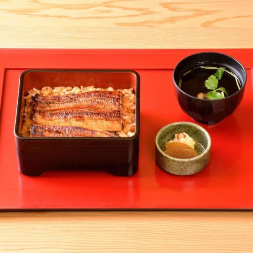 【鰻重】上・鰻重（うなじゅう）【竹】全3品
