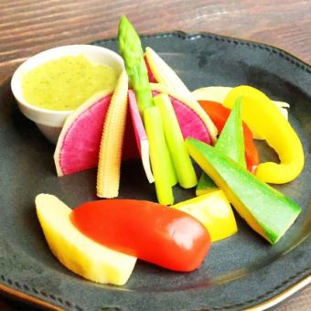 朝採れ新鮮野菜のバーニャカウダ