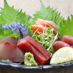 Assortment of 5 Kinds of Sashimi