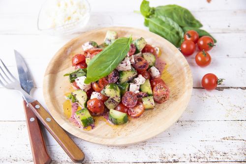 Greek salad with goat cheese