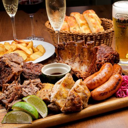 Enjoy hearty American BBQ plate with back ribs and pulled pork, and an all-you-can-drink course