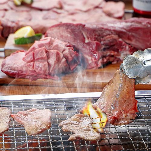 天王寺のおしゃれレストラン♪店内でもBBQが楽しめるプレートが登場★お肉のプロが美味しく焼き上げます！