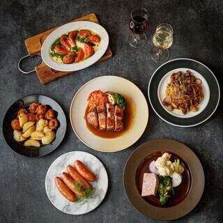 【忘年会に◎】京の都もち豚のステーキをメインにパスタなど全7品 90分飲み放題付 5,500円(税込)