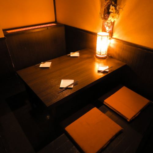 ※画像はイメージとなります。2名様の少人数からご利用いただける和空間を多数ご用意しております。ご友人との飲み会や女子会にも最適な個室席。お席のみのご予約も承っておりますのでお気軽にお問い合わせください。