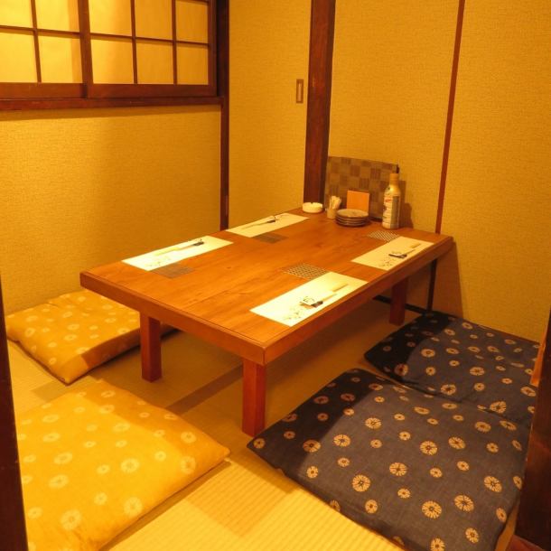 We also have tatami mat seats ♪ We also accept banquets with a small number of people (5 people) !! [Thorough measures against infectious diseases] The staff wears masks to serve customers, and the temperature is measured during work and frequently. We also thoroughly wash our hands!
