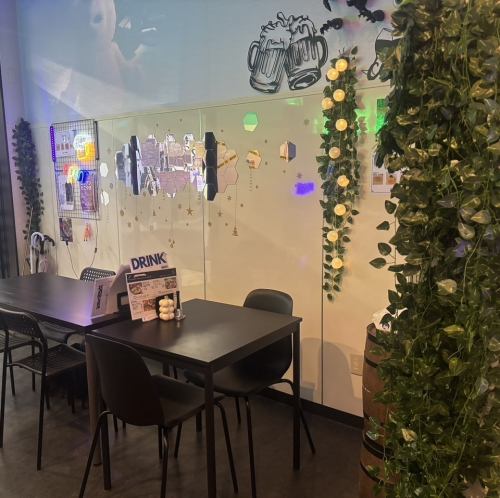 シンプル&スタイリッシュ。Barのような居酒屋です。