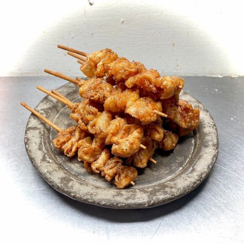 Hinomaru's only chicken skin skewers (2 skewers)