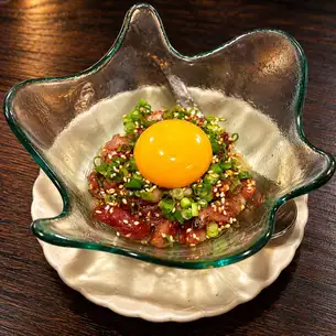beef tongue yukhoe