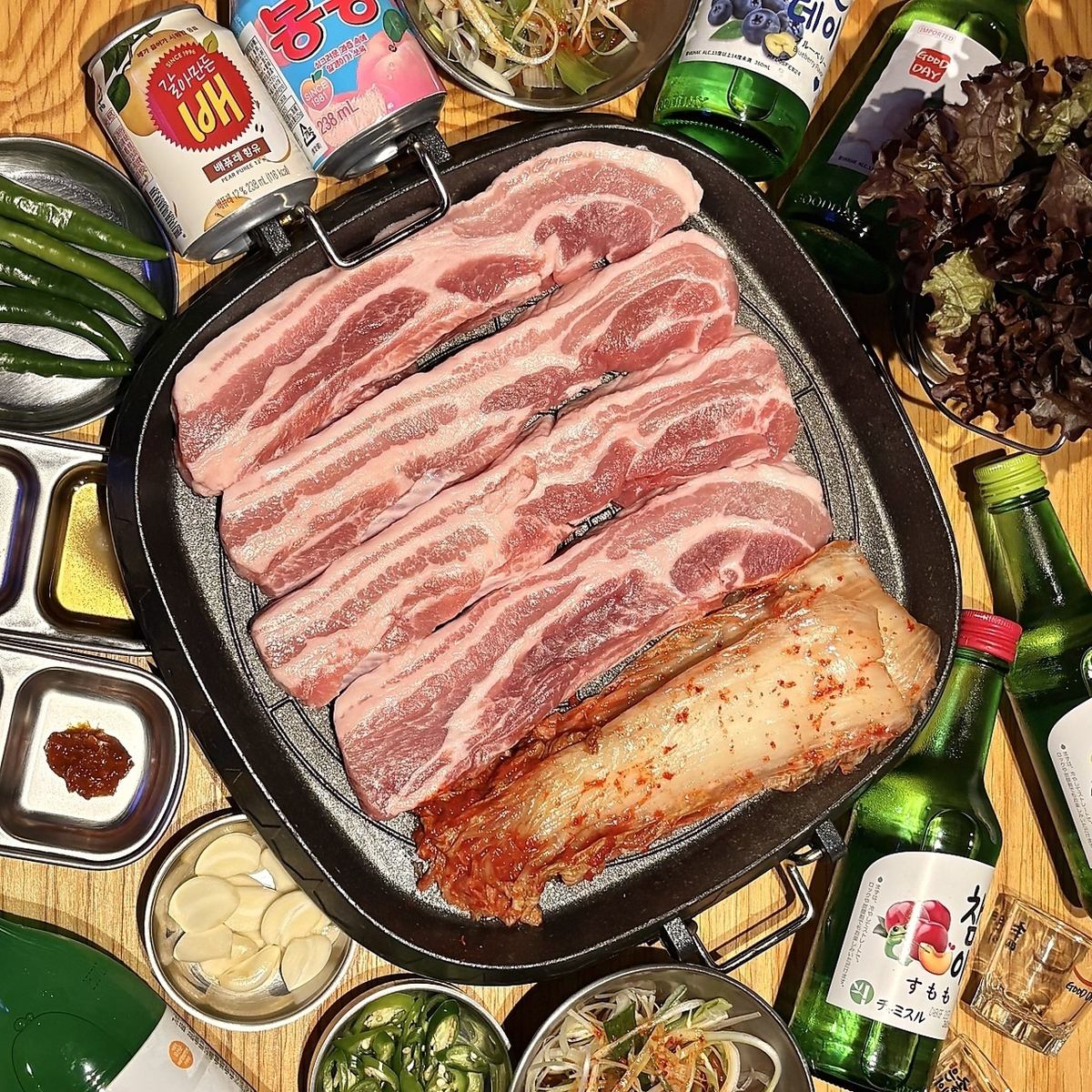 厚さ3.5cmの極上サムギョプサルを堪能