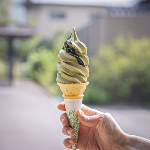 流れ橋ソフトクリーム