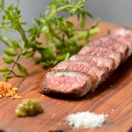 Joshu beef red meat Thaliata, please enjoy with 3 kinds of spices