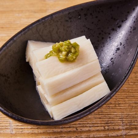 Yam pickled in wasabi