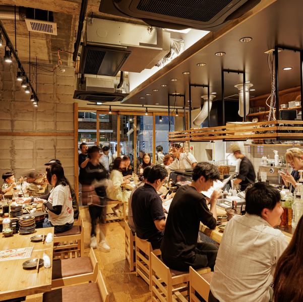 【本格和食を気軽に楽しめる空間】お酒との相性にこだわって、毎月新しいメニューを考案して、お客様をお待ちしております。仕事終わりのサク飲みや同僚・友人との飲み会の際には、ぜひお立ち寄りください！【栄/栄駅/栄町駅/居酒屋/伏見/飲み放題/単品飲み放題/久屋大通/伏見/錦/錦３丁目】