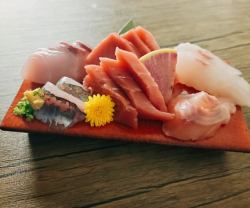 中トロが入った刺し盛り７種盛り