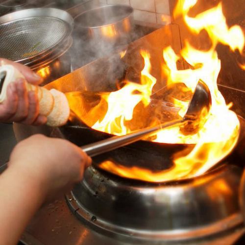 ボリューム満点！シェフの腕が光ります！ご宴会はお任せください！