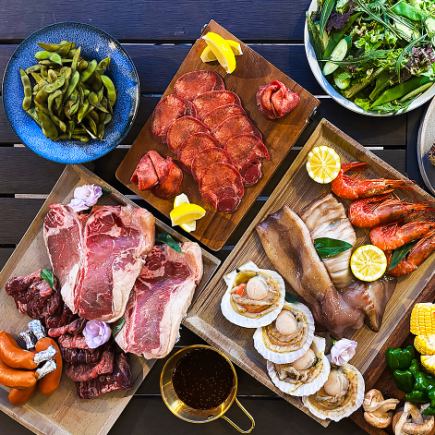 【テラス専用】Tボーンや牛タン・海鮮まで★贅沢BBQ 「BBQプレミアムコース」≪飲み放題付き≫
