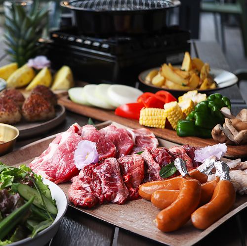 기간 한정★【8/2~9/30】개방적인 테라스에서 맛있는 술과 함께 BBQ를 마음껏 즐겨 주세요.