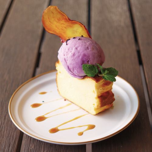 Rich! Baked sweet potato Basque cheesecake