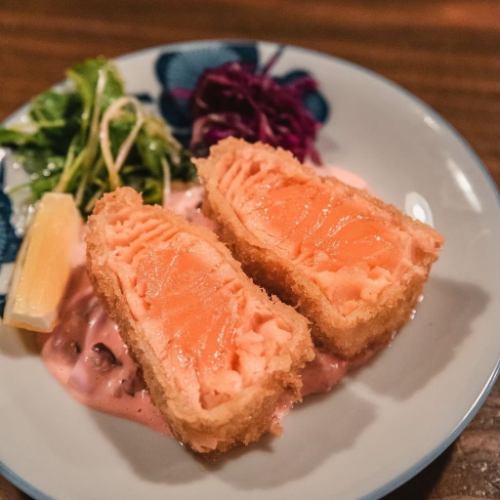 【サーモンレアかつ】