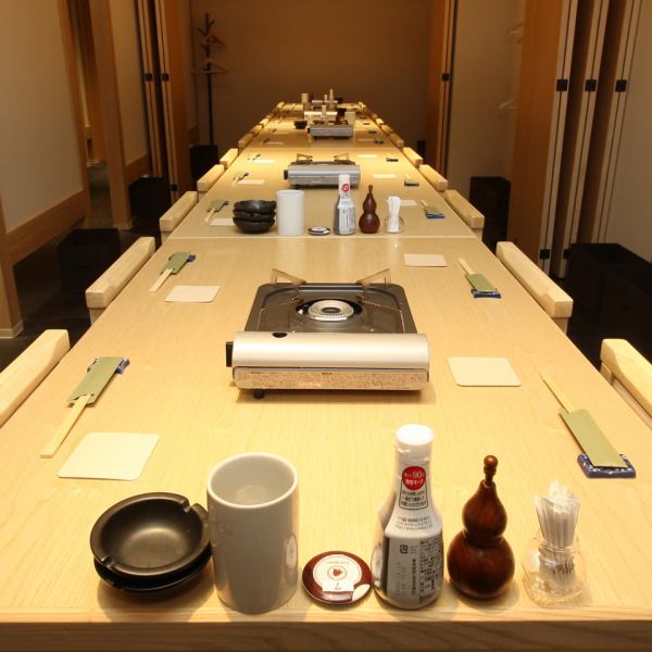 The private banquet room can accommodate up to 24 people.Since it is a private room, you can enjoy it without worrying about the surroundings.The 2H all-you-can-drink course where you can enjoy the signboard menu starts from 5,500 yen (tax included).