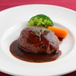 黒毛和牛煮込ハンバーグ