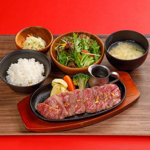 You can enjoy Miyazaki gourmet at lunch ♪