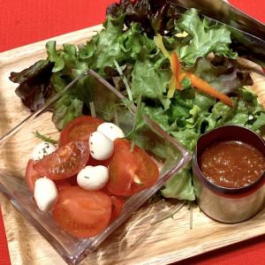 Toko Tomato (Kawanami) and Cream Cheese Salad