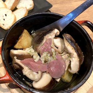 砂肝と大杉しいたけのアヒージョ