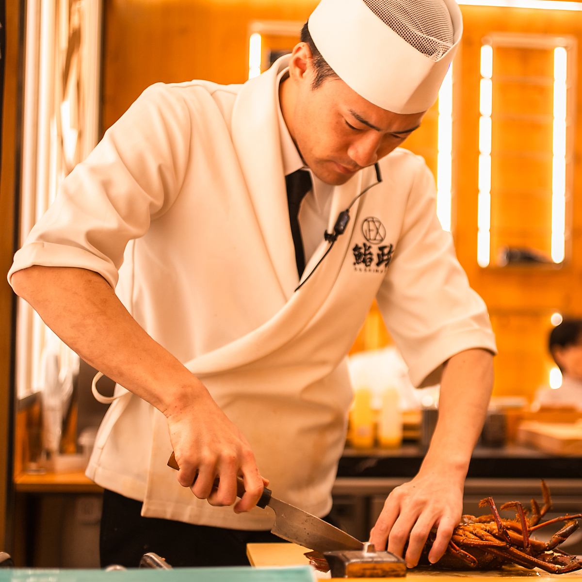 【駅から徒歩5分】経験豊かなシェフが紡ぐ、豊洲市場から仕入れた鮮魚をご堪能あれ。