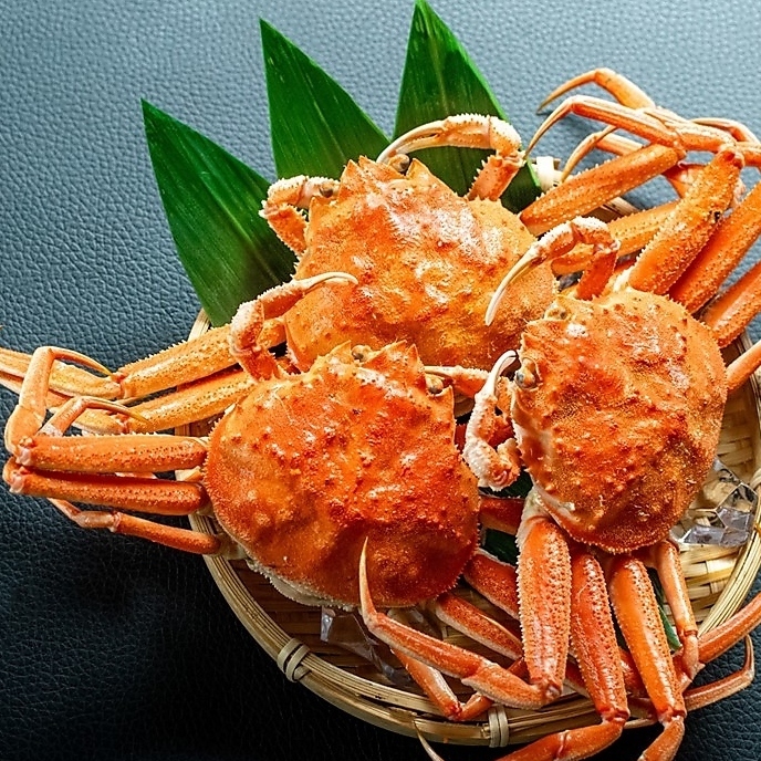 【ランチスタート★】駅チカ☆圧倒的コスパの蟹食べ放題を体感！