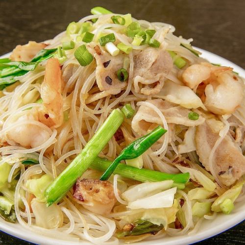 居酒屋メニュー、台湾屋台料理と中華を同時に味わえます