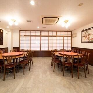 On the second floor, we have private rooms available for large parties! Enjoy your meal in a relaxing and comfortable atmosphere. These popular seats fill up quickly with reservations.Please feel free to contact us first.