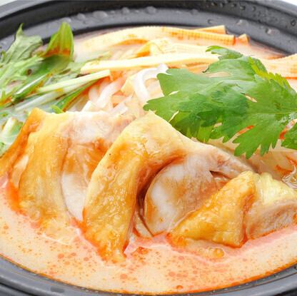 鶏肉ラクさ（ライスヌードル）
