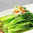 広東風チンゲンサイの特製ソースかけ/豆苗のニンニク炒め