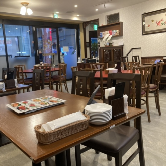 The first floor has counter and table seating, so even if you're alone, you're welcome to come in.The second floor has private rooms that can accommodate large parties.Please enjoy your meal in a relaxing and comfortable atmosphere. We look forward to your visit!