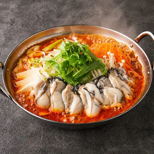 Spicy and delicious oyster stew