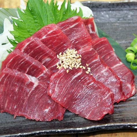 Kumamoto specialty: medium fatty tuna horse meat