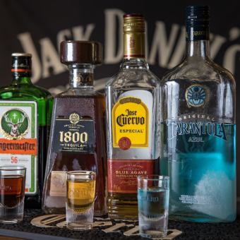 【二次会などにおすすめ！】飲み放題＆歌い放題＆ダーツ投げ放題プラン 1H/2000円（税込）～