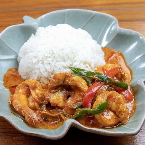 Shrimp red curry fried rice "Chu Chi Kung Lat Khao" SET