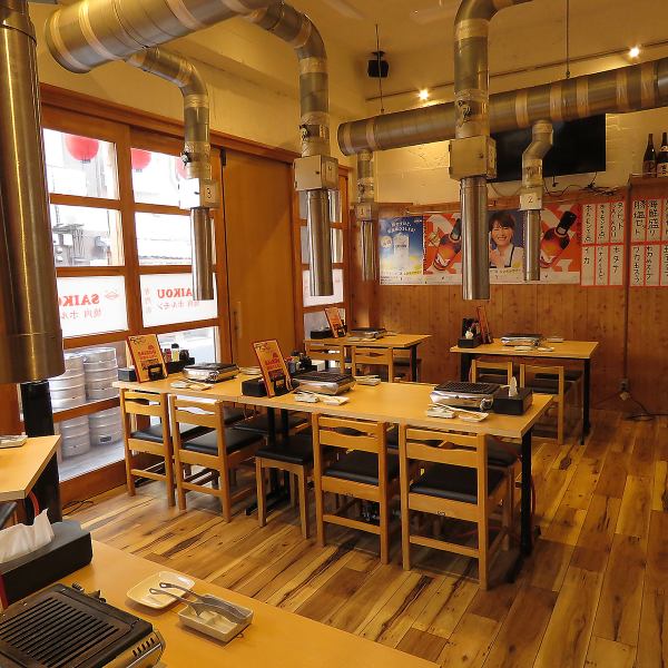 居心地の良い店内は、ご家族連れ~ご宴会まで使い勝手抜群の空間♪人数・ご予算等お気軽にご相談下さい♪