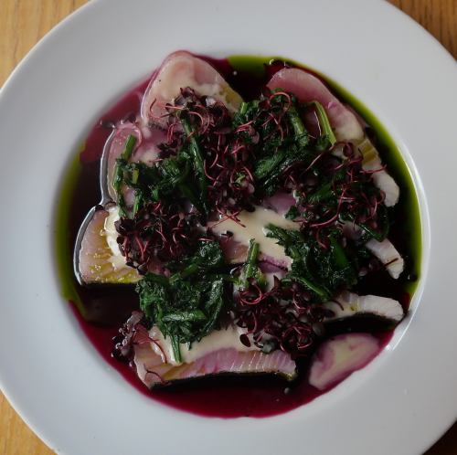 炙りサワラと春菊のカルパッチョ