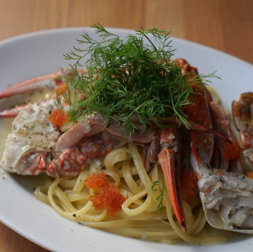 ワタリガニとズワイガニのオイルパスタ