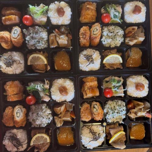 🍱 今日のお弁当 & 一人用オードブル 🍱

おかずを少しずつ詰めたお弁当と、
ちょっと贅沢な一人用オードブル✨

どちらも手作りの優しい味です😊

忘新年会のご案内はこちら👇
👉 https://39seisyun.my.canva.site/bosinnenkai

#三月九日青春食堂 #佐久グルメ #佐久ランチ #お弁当 #オードブル #忘新年会 #古民家食堂 #信州ごはん