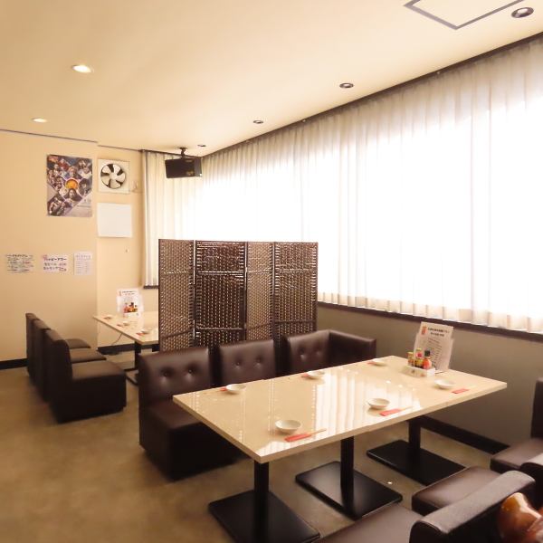盛岡駅前から徒歩3分ほどの場所にお店を構えるBIGHEROでは会社帰りや県外からの出張などでもお気軽にご利用いただけます。各種ご宴会のご予約承り中です^_^