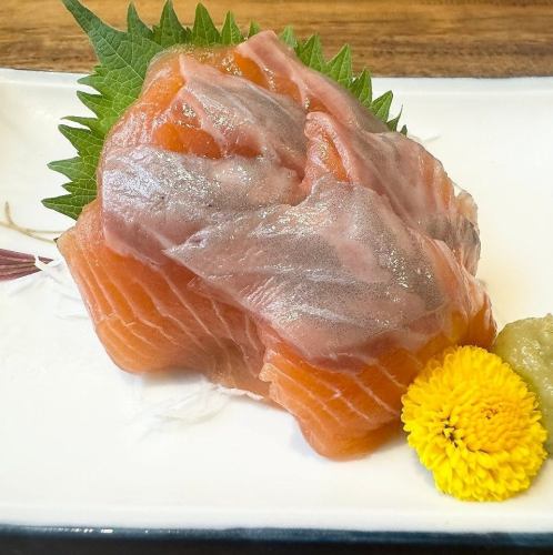 サーモンのお刺身