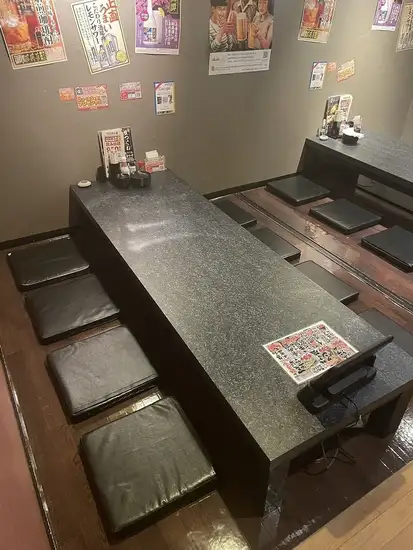 人数にあわせて使える掘りごたつ個室完備！宴会にぴったりです♪
