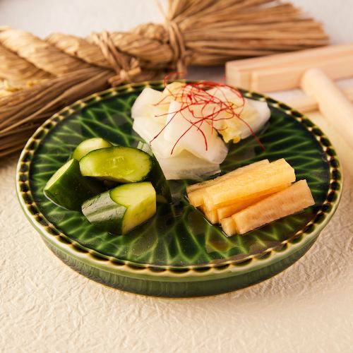 漬物盛り合わせ