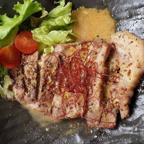 十勝豚ロースとハニーマスタードソース
