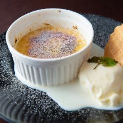 自家製クリームブリュレ