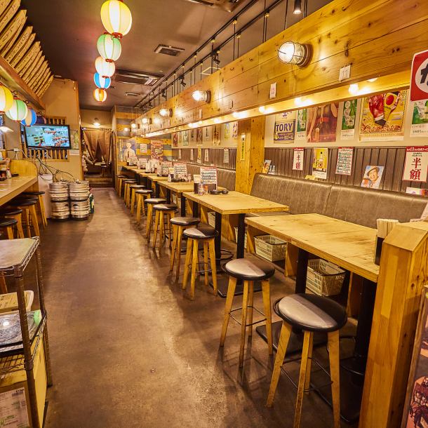 한사람의 술 마시는 것도 단체님의 연회도 대환영!! 누구나 들어가기 쉬운 분위기의 홈 대중주장